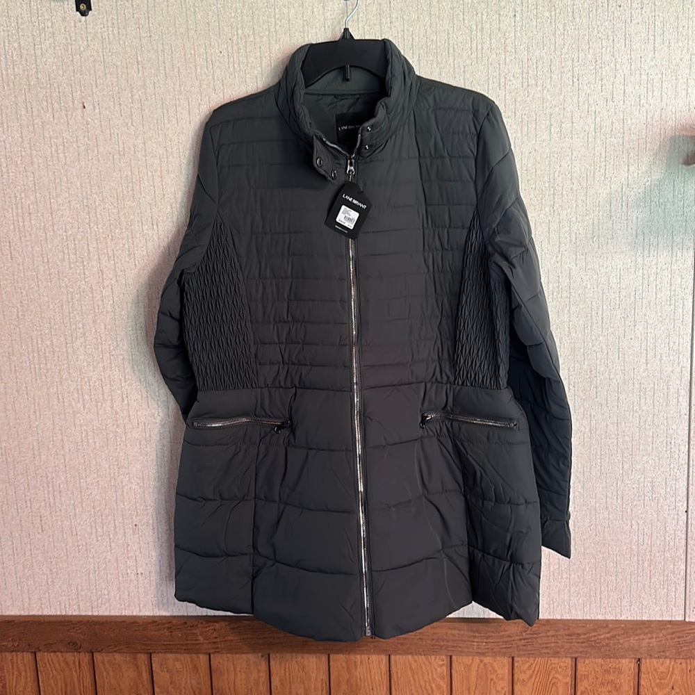 *FINAL* LANE BRYANT PACKABLE COAT: HUNTER GREEN: NEW WITH TAG/DEFECT: SZ 14/16